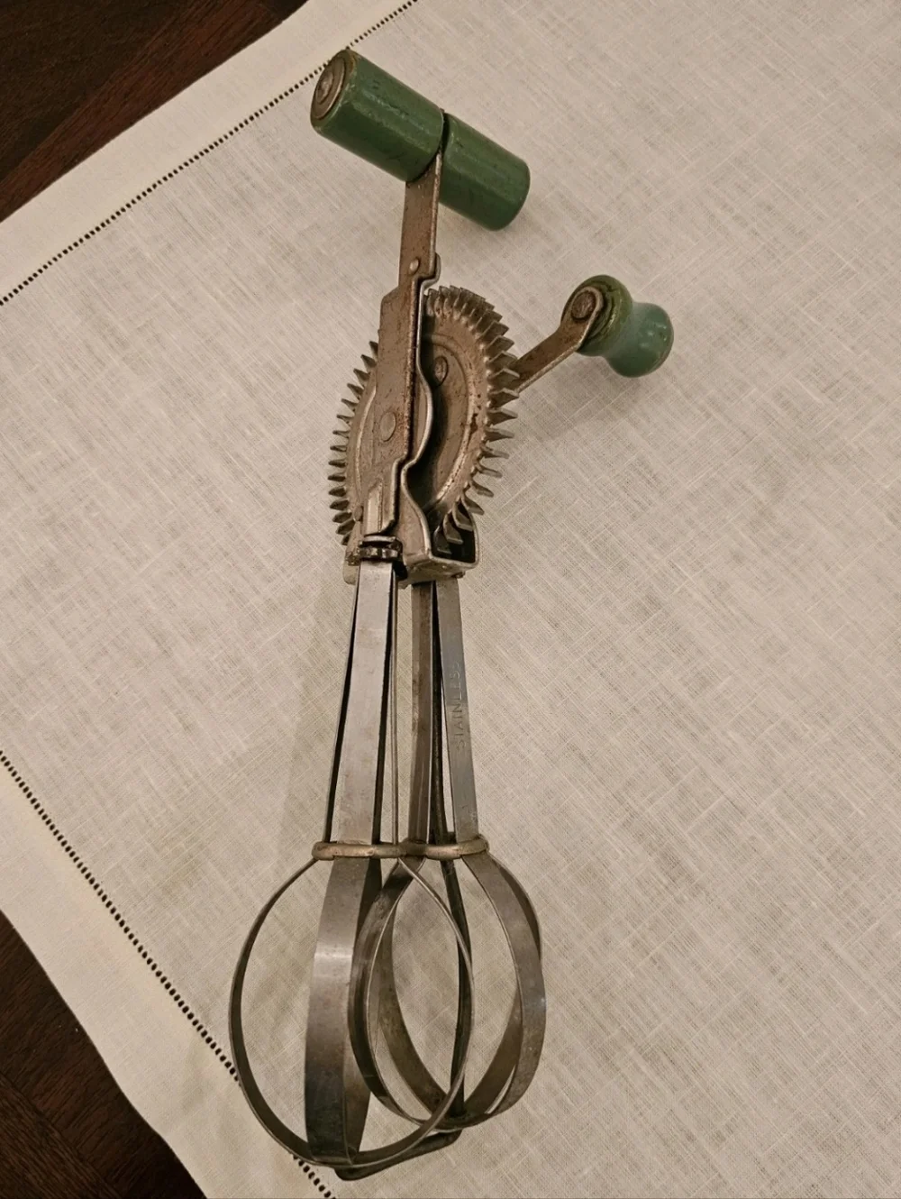 Ladd Egg Beater Heavy Duty Stainless Steel Hand Crank Mixer Vintage USA- Green